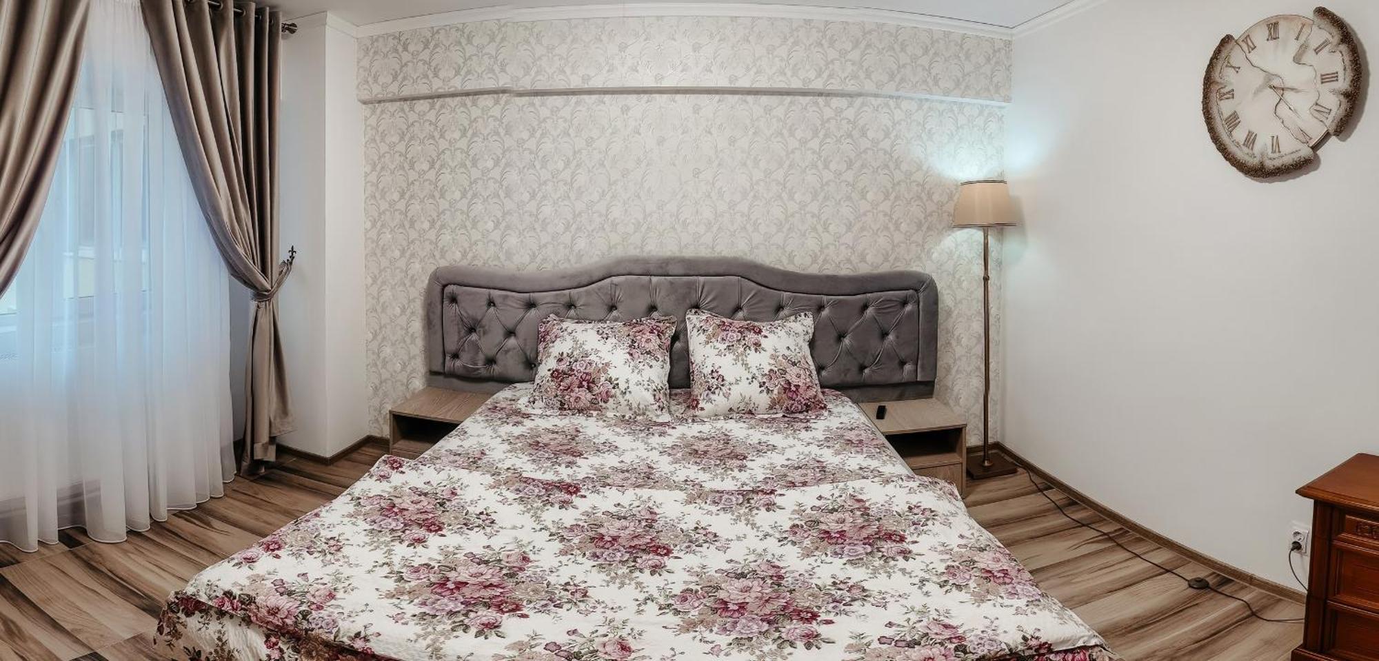 Luxury Radox Apartment Buzau City Center Екстер'єр фото